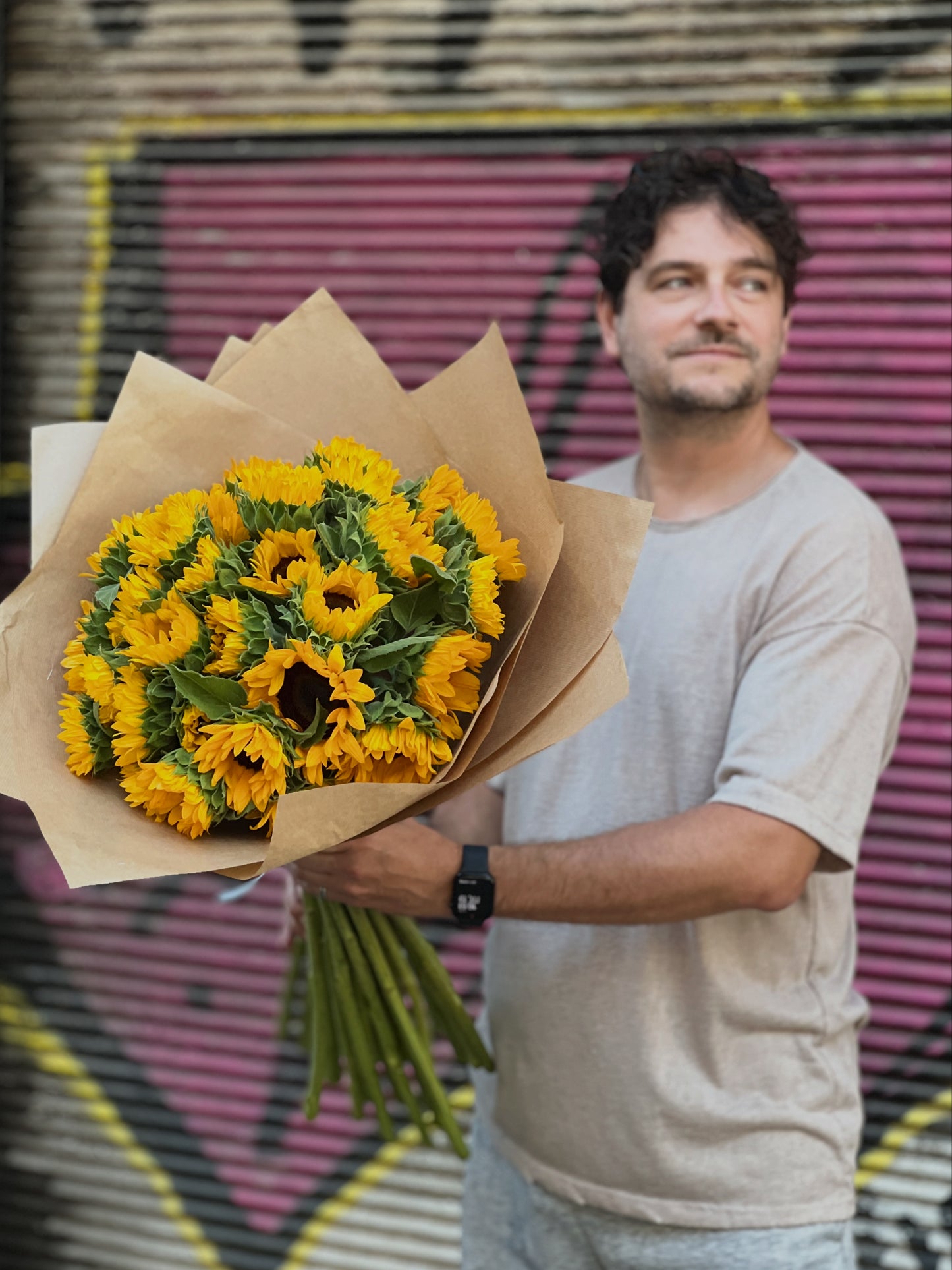 Really big sunflowers' bouquet